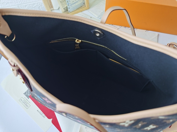 ルイヴィトンバッグ着用イメージ